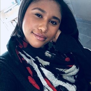 Meet your Posher, Arianna